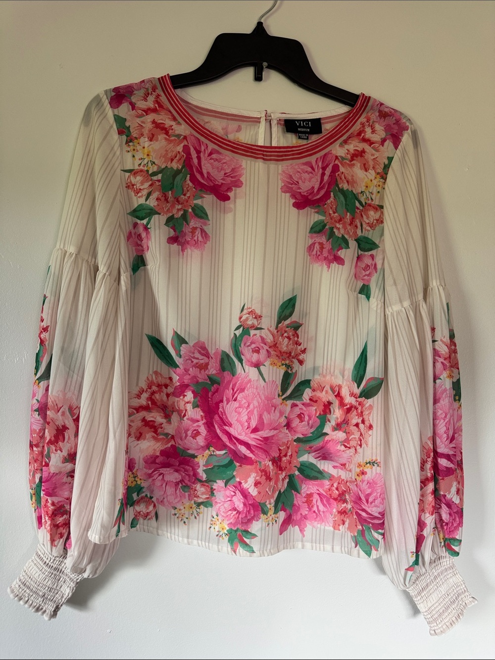 VICI Cream Blouse with Pink Floral Bouquet and Green Leaves